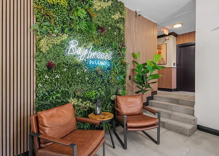 Baybreeze Apartments By Lowkl Miami Beach